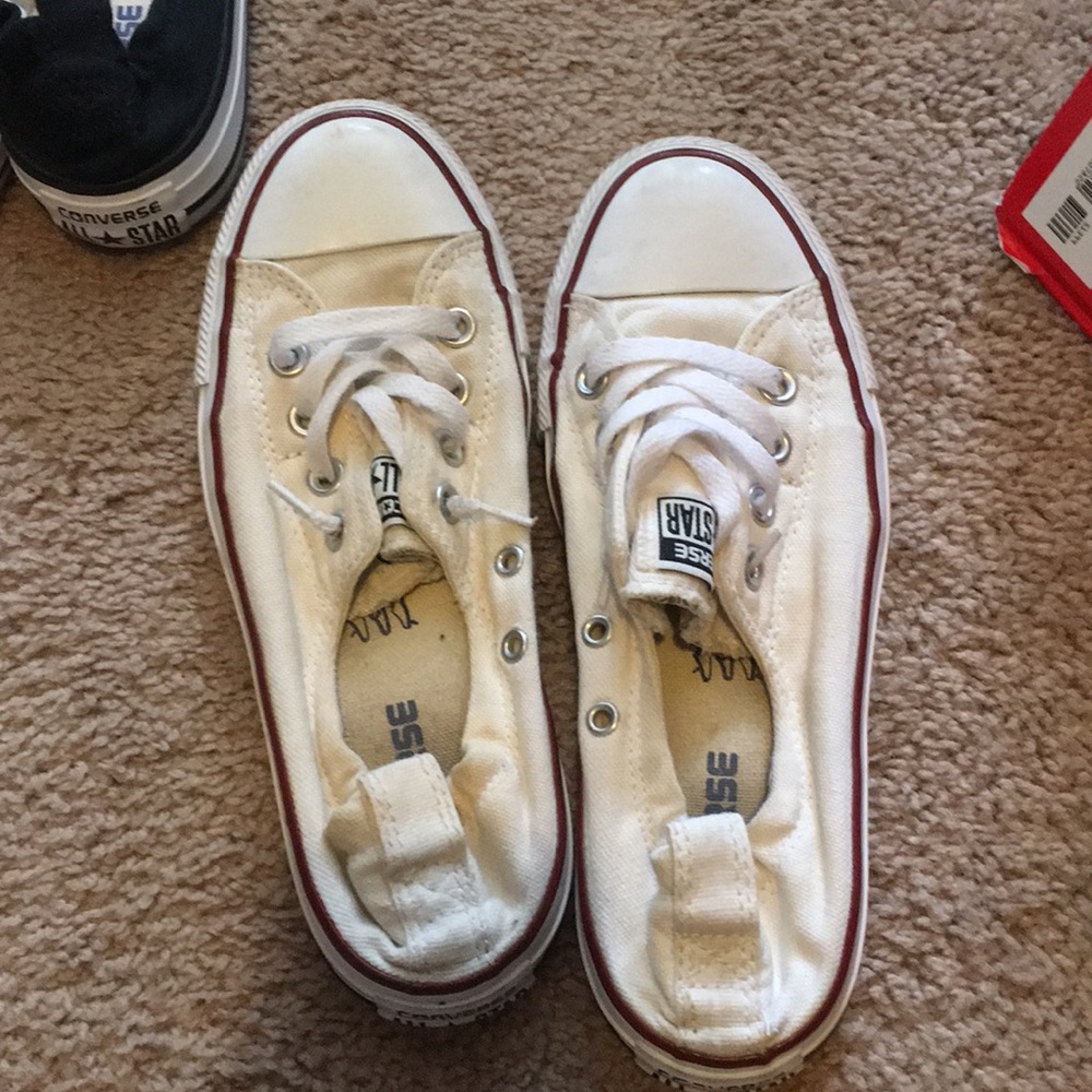 White women’s style converse